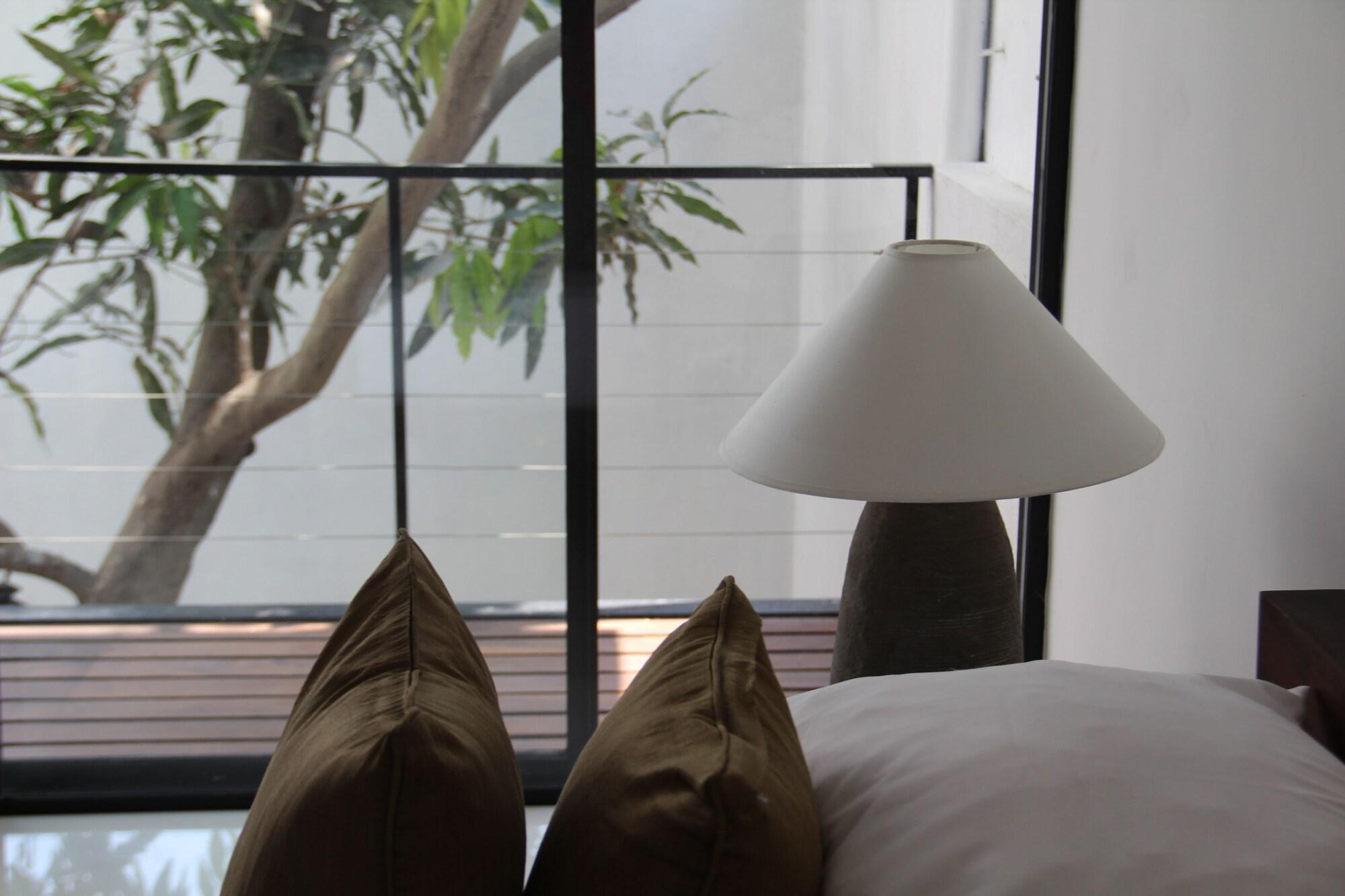 Rockwell 4* Colombo
