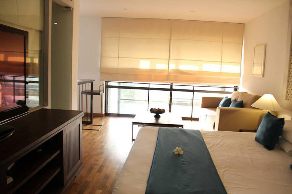 Rockwell Colombo